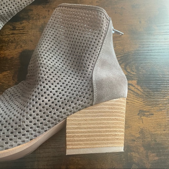 Jeffrey Campbell Jenelle Taupe Suede Laser Cut Bootie - Picture 4 of 7